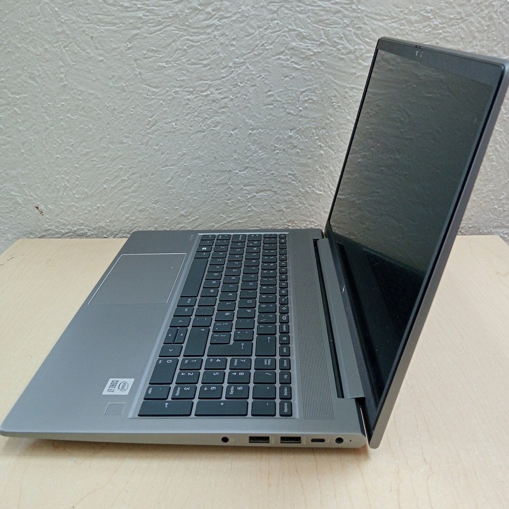 LAPTOP HP ZBOOK POWER 15 G7 (2021) 512 GB SSD 8 GB RAM (SEMINUEVO)