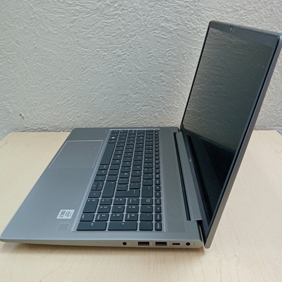 LAPTOP HP ZBOOK POWER 15 G7 (2021) 512 GB SSD 8 GB RAM (SEMINUEVO)