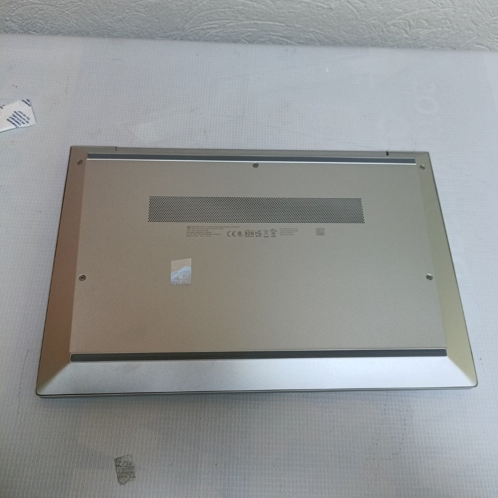 LAPTOP HP ELITEBOOK 840 G8 (2023) 256 GB SSD 16 GB RAM (SEMINUEVO)