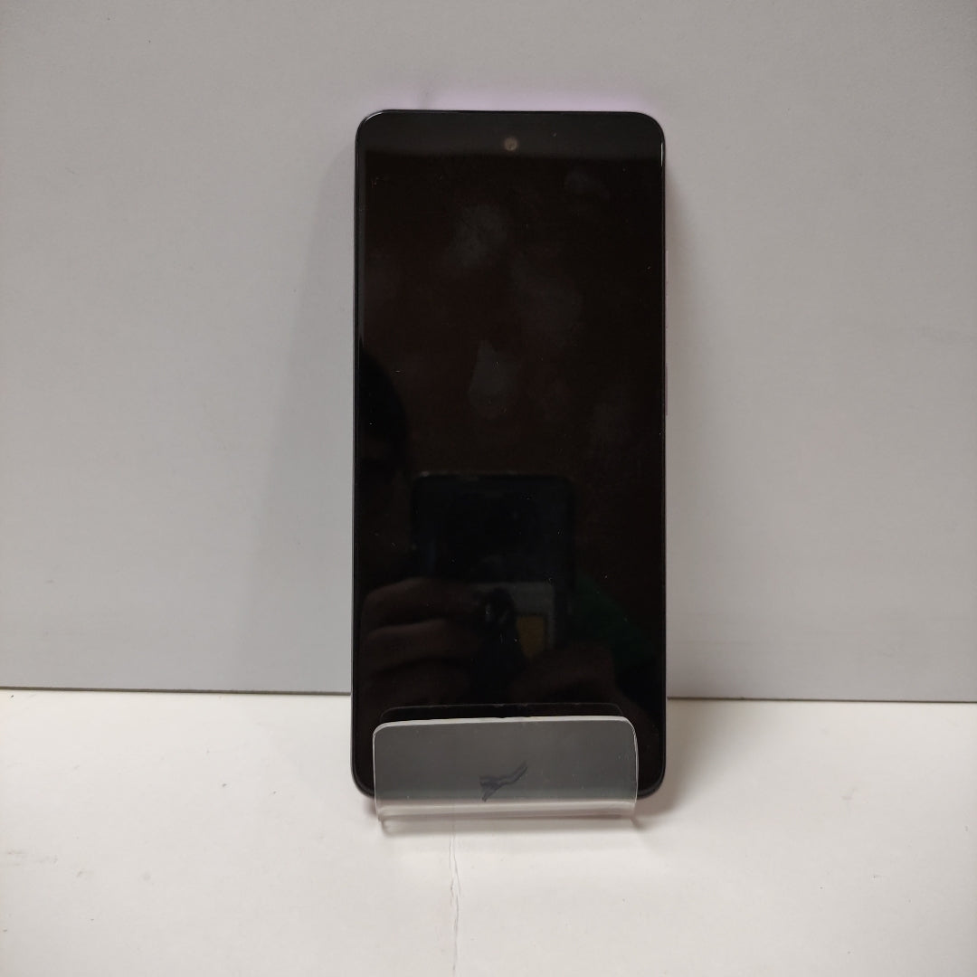 CELULAR MOTOROLA MOTO G24 XT2423-1 (2024) 256 GB 4 GB RAM (SEMINUEVO)