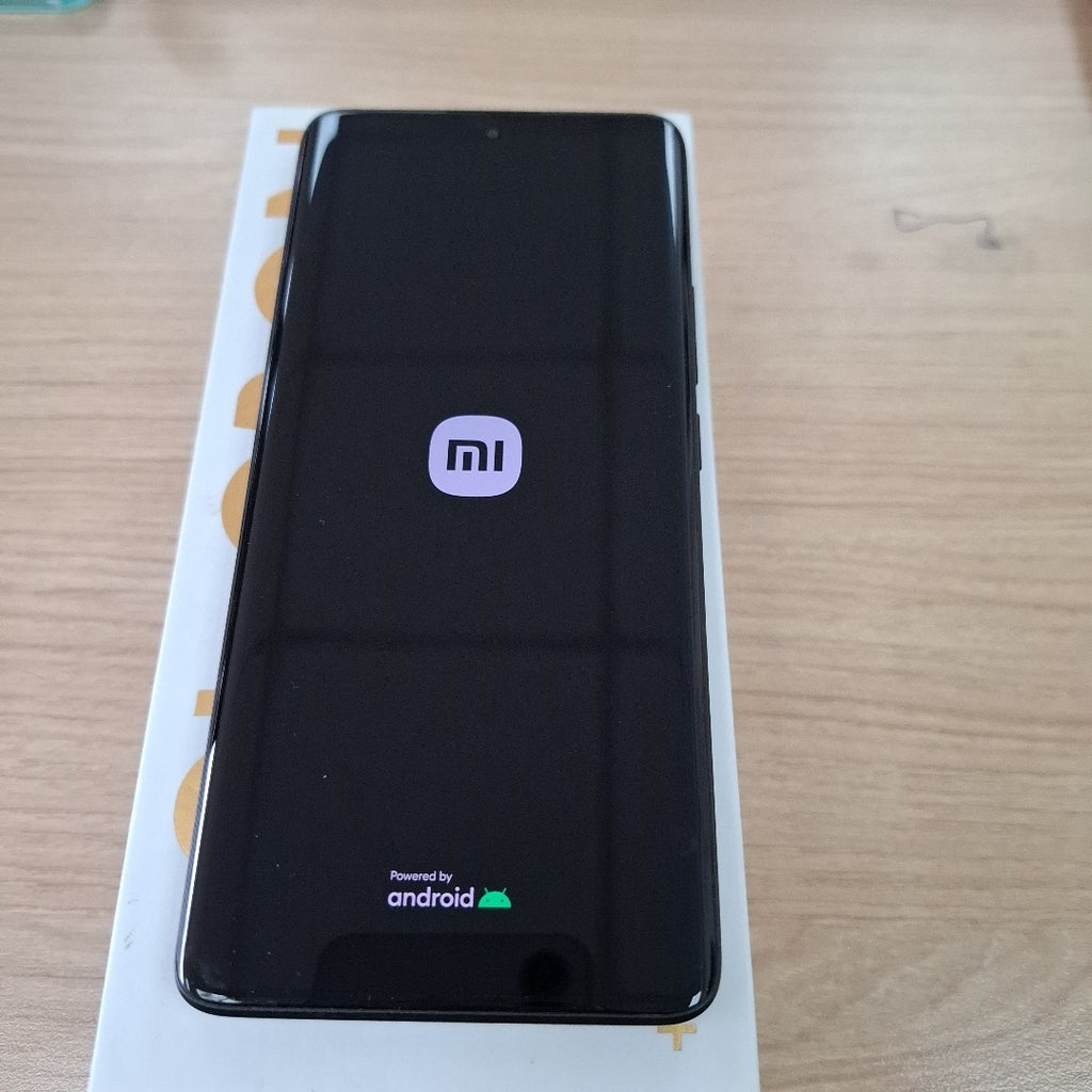 CELULAR XIAOMI REDMI NOTE 13 PRO+ 5G 23090RA98G (2023) 512 GB 12 GB RAM (SEMINUEVO)