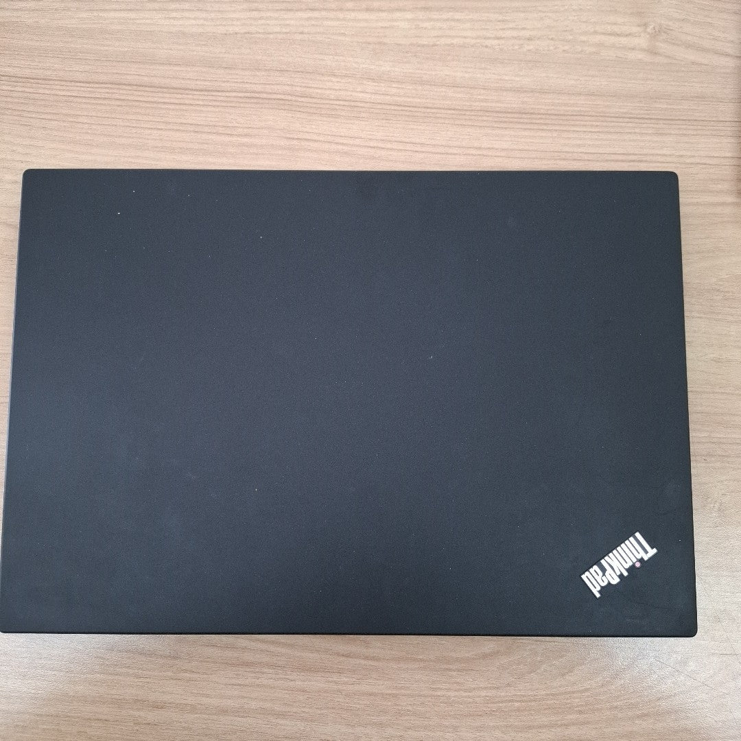 LAPTOP LENOVO THINKPAD T14 GEN 2 (2022) 512 GB SSD 16 GB RAM (SEMINUEVO)