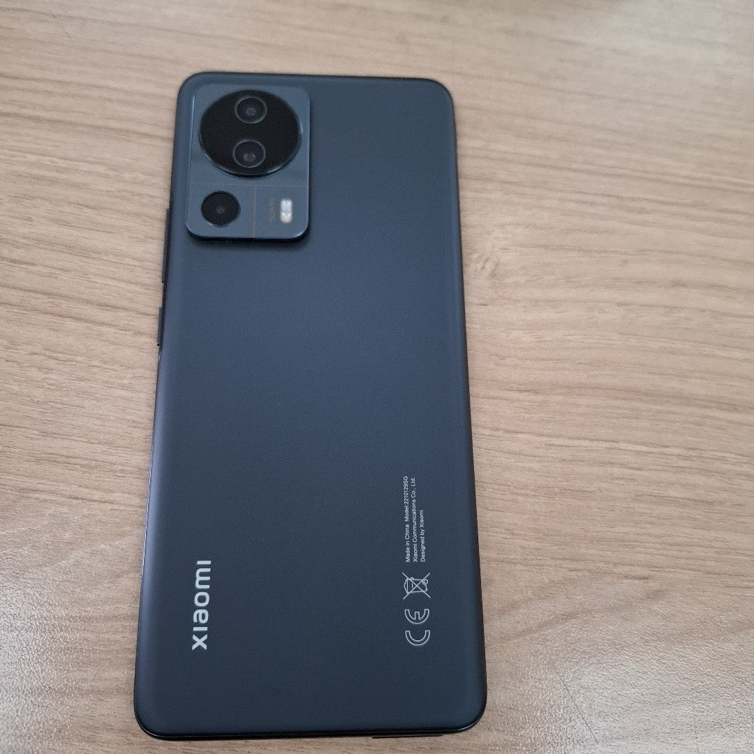 CELULAR XIAOMI 13 LITE 2210129SG (2023) 256 GB 8 GB RAM (SEMINUEVO)