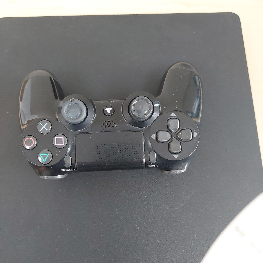 CONSOLA DE VIDEOJUEGO SONY PS4 1 TB (SEMINUEVO)
