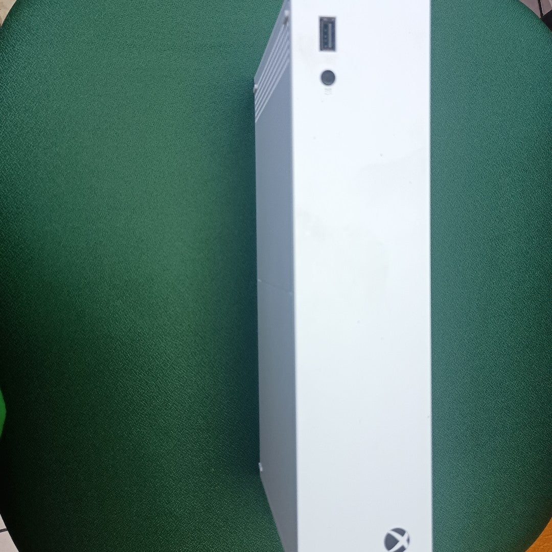 CONSOLA DE VIDEOJUEGO MICROSOFT XBOX SERIES S 512 GB SSD (SEMINUEVO)