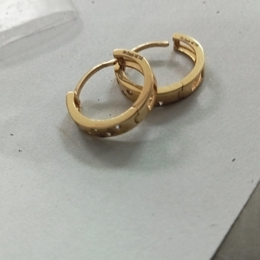 HUGGIES ORO 14K 1.6 (NUEVO)