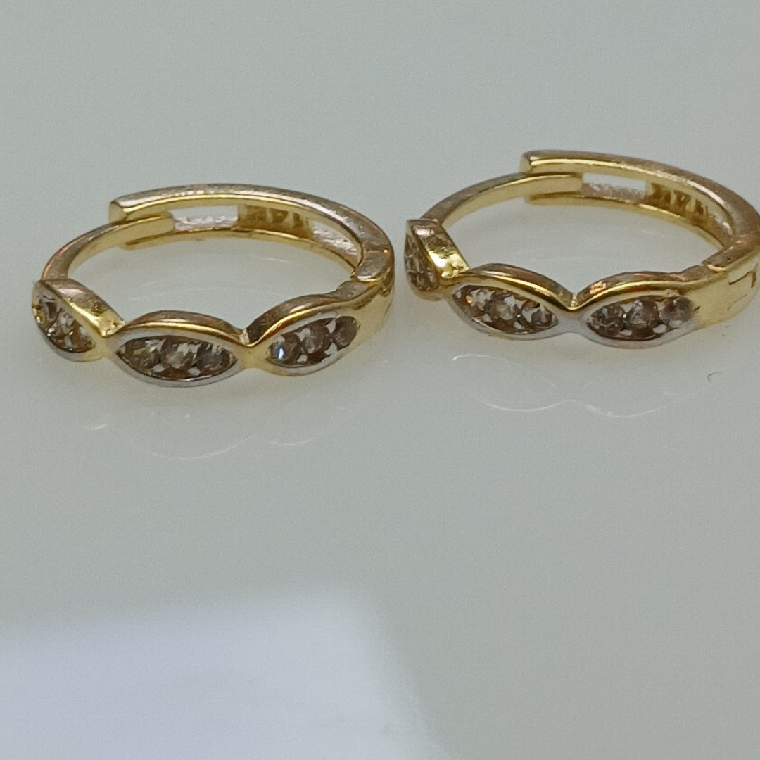 HUGGIES ORO 14K 1.2 (NUEVO)