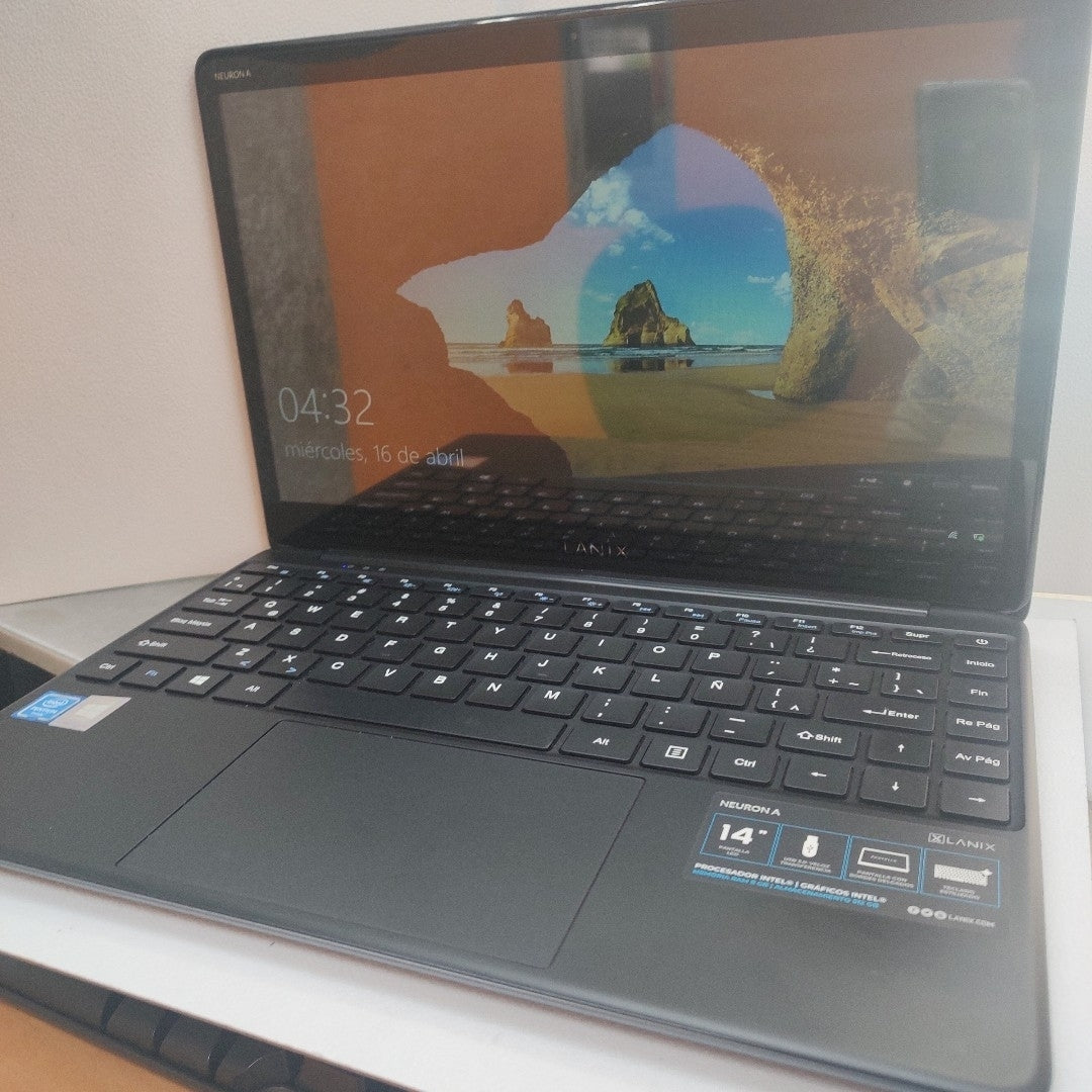 LAPTOP LANIX NEURON A V19 (2021) 512 GB SSD 8 GB RAM (SEMINUEVO)