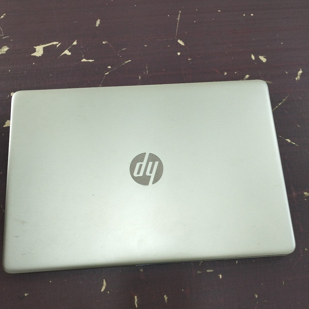 LAPTOP HP 15-EF2518LA (2023) 256 GB SSD 12 GB RAM (SEMINUEVO)
