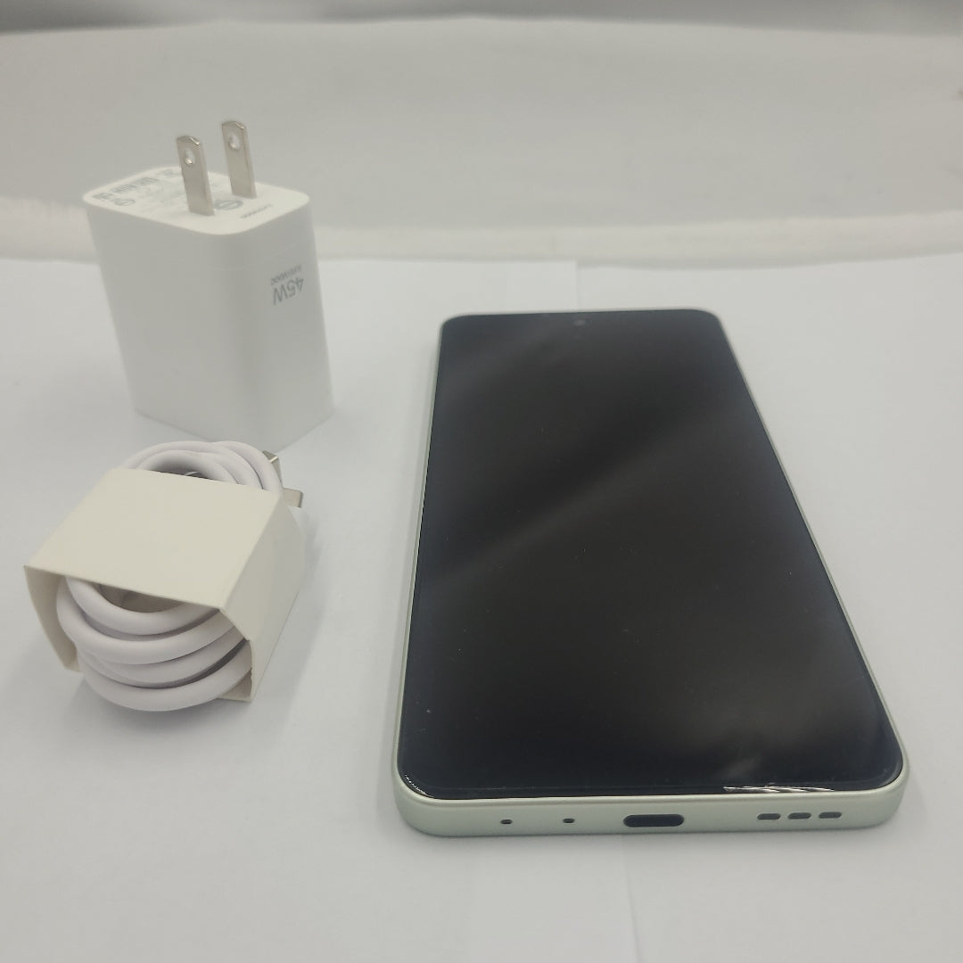 CELULAR OPPO  A5 PRO CPH2711 (2025) 256 GB 8 GB RAM (SEMINUEVO)
