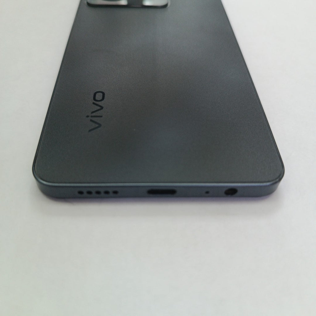 CELULAR VIVO Y36 V2247 256 GB 8 GB RAM (SEMINUEVO)