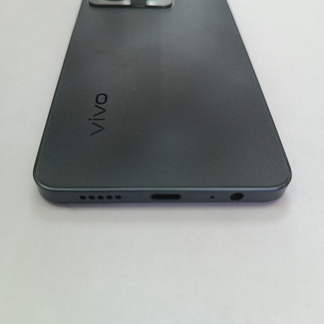 CELULAR VIVO Y36 V2247 256 GB 8 GB RAM (SEMINUEVO)