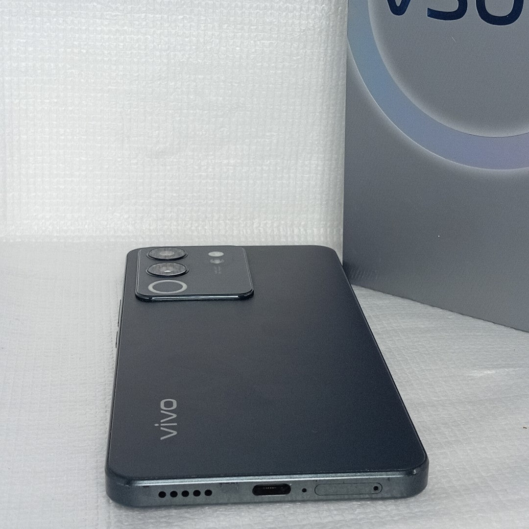 CELULAR VIVO V30 LITE V2314 (2023) 256 GB 12 GB RAM (SEMINUEVO)