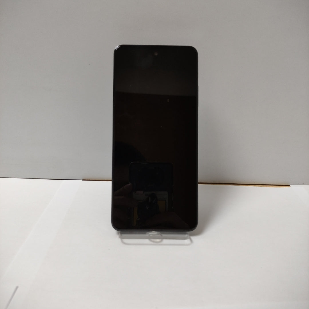 CELULAR OPPO  A80 5G CPH2639 (2024) 256 GB 8 GB RAM (SEMINUEVO)