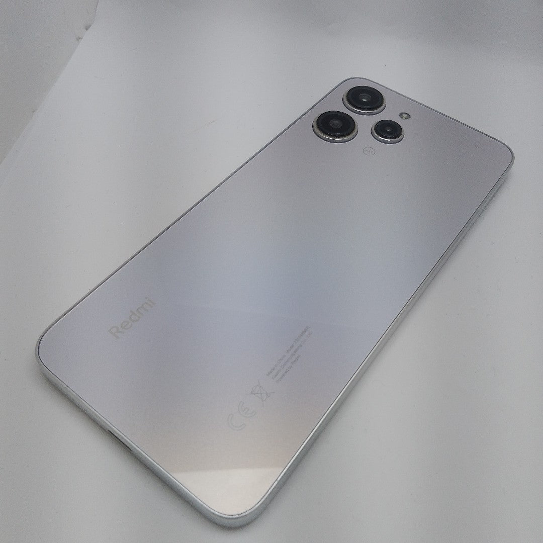 CELULAR XIAOMI REDMI 12 23053RN02L 256 GB 8 GB RAM (SEMINUEVO)