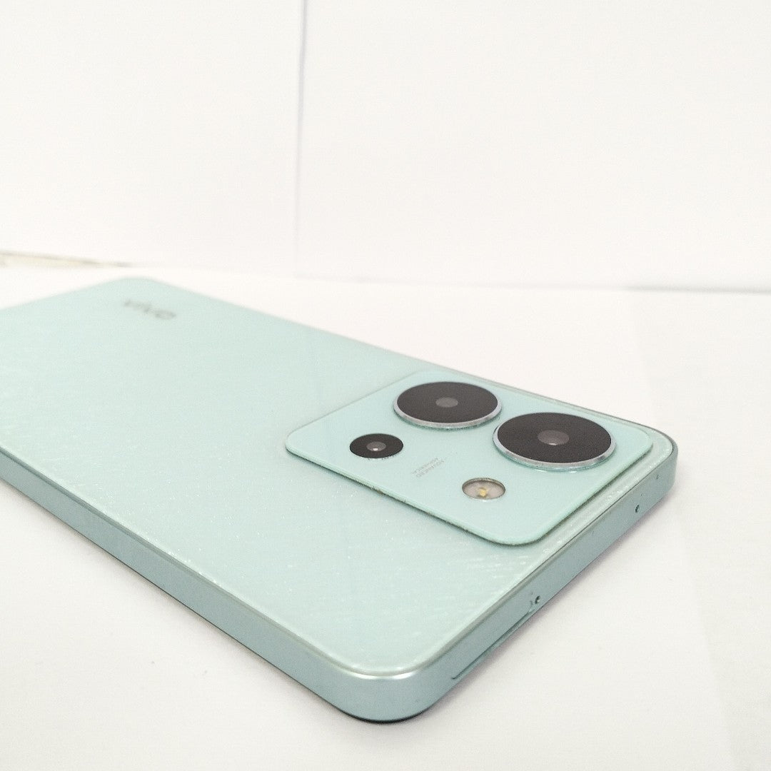 CELULAR VIVO Y36 V2247 256 GB 8 GB RAM (SEMINUEVO)