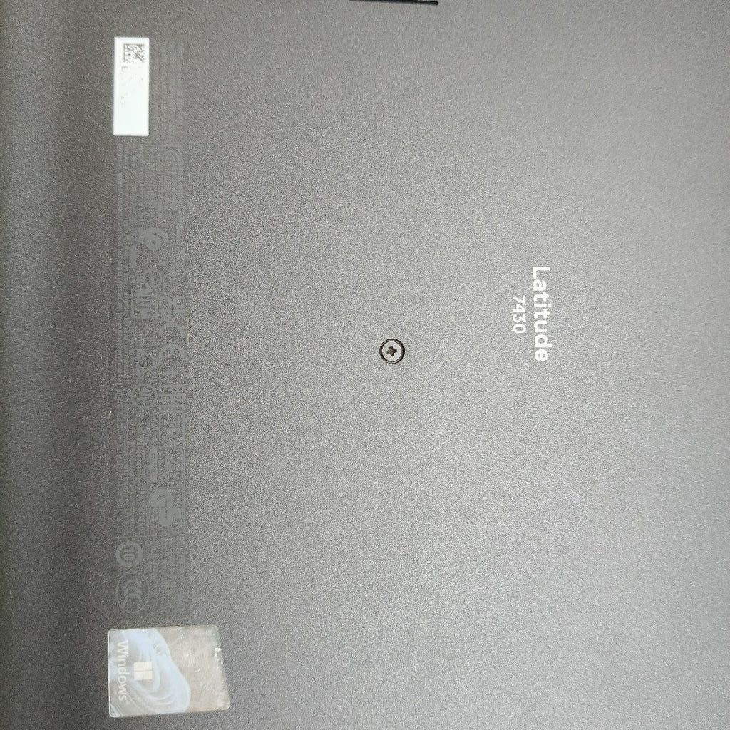 LAPTOP DELL LATITUDE 7430 (2022) 512 GB SSD 16 GB RAM (SEMINUEVO)