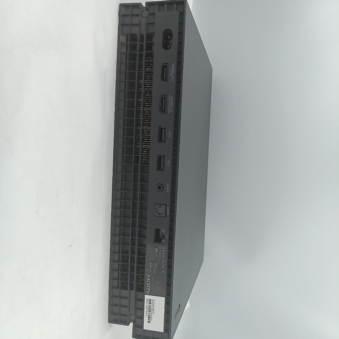 CONSOLA DE VIDEOJUEGO MICROSOFT XBOX ONE X 1 TB (SEMINUEVO)