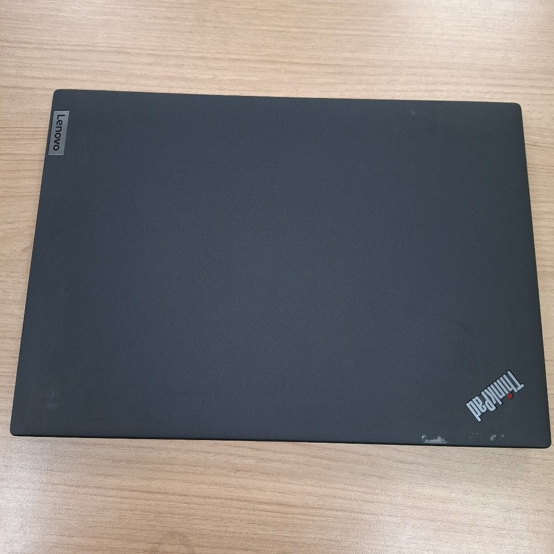 LAPTOP LENOVO THINKPAD T14S GEN 3 (2022) 512 GB SSD 16 GB RAM (SEMINUEVO)