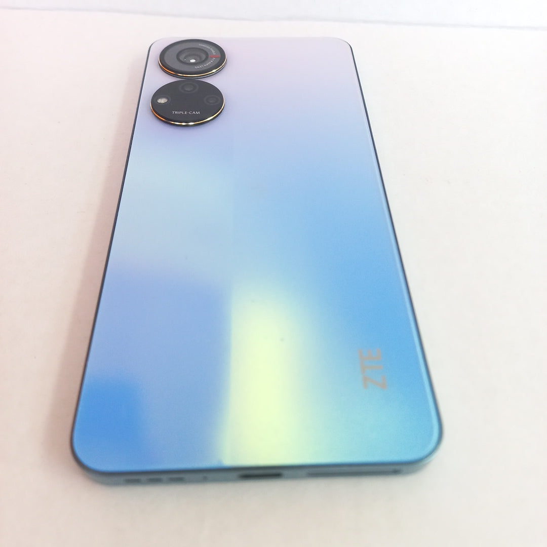 CELULAR ZTE AXON 40 SE 9047 (2022) 128 GB 4 GB RAM (SEMINUEVO)