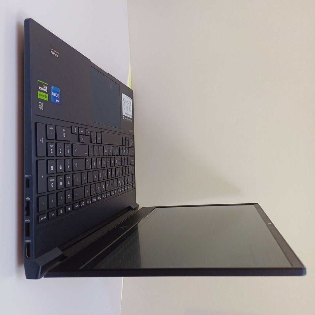 LAPTOP HP VICTUS 15-FA1096LA (2024) 1 TB SSD 16 GB RAM (SEMINUEVO)