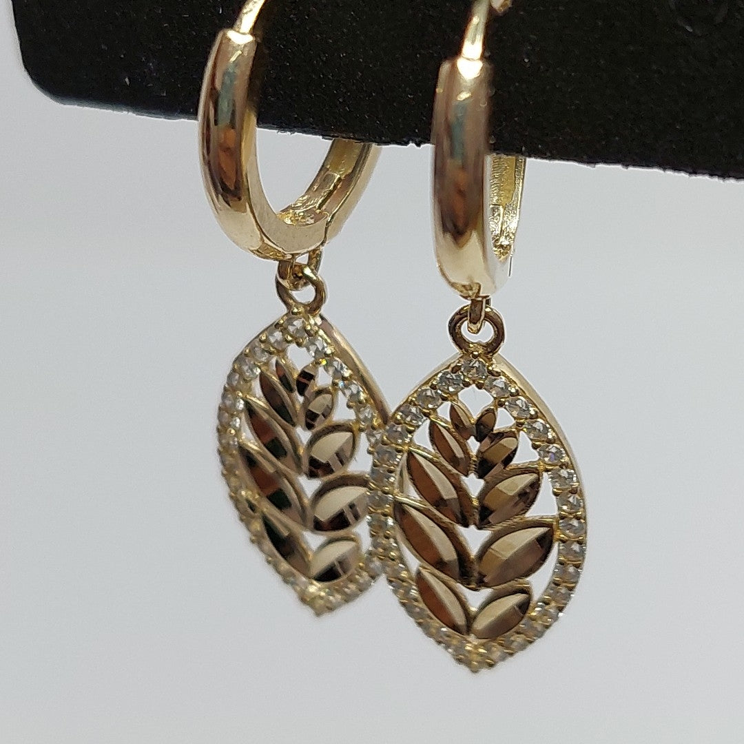 HUGGIES ORO 14K 3.2 (NUEVO)