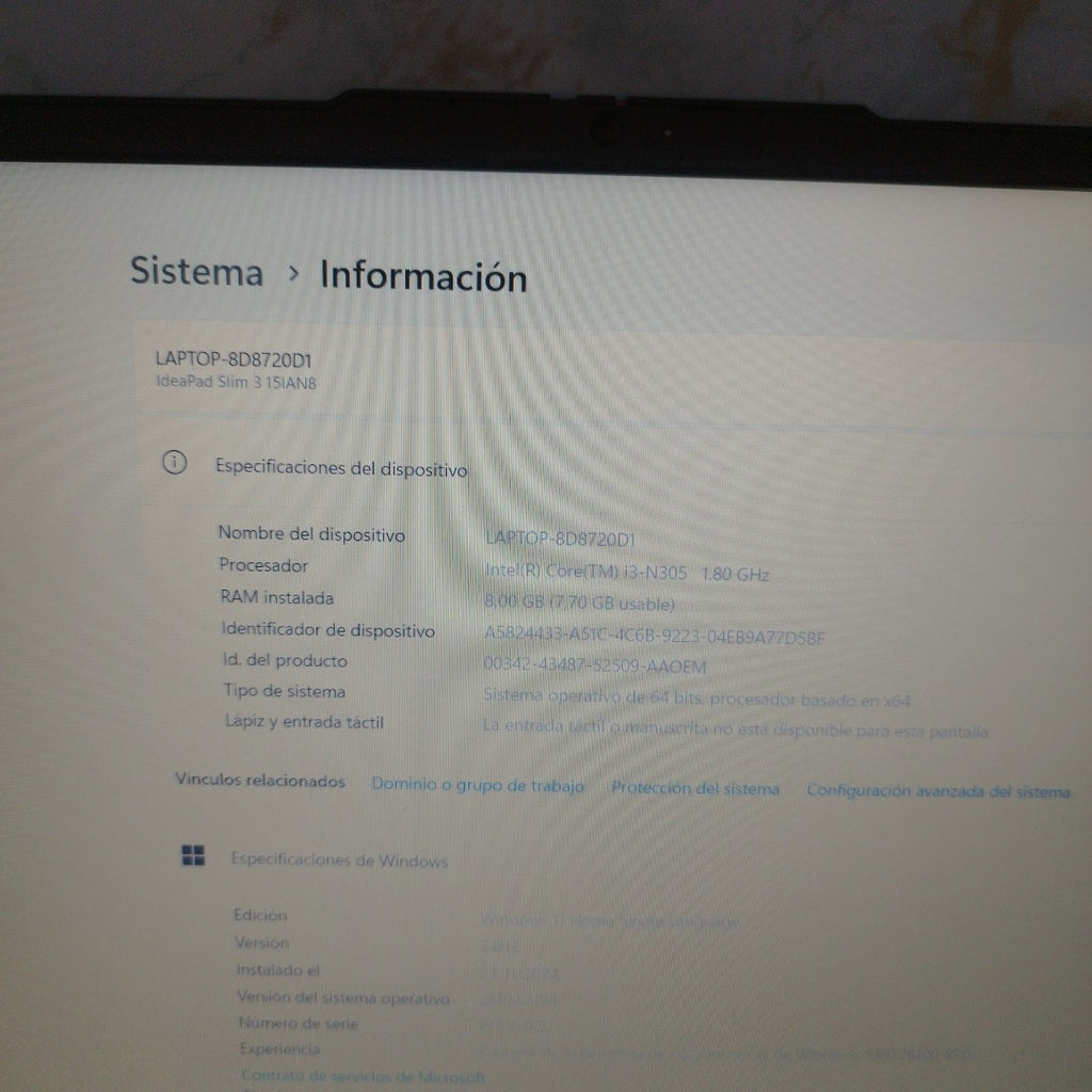 LAPTOP LENOVO IDEAPAD SLIM 3 15IAN8 (2024) 256 GB SSD 8 GB RAM