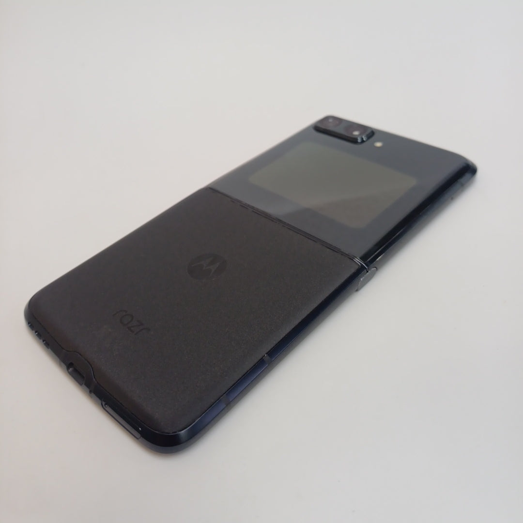 CELULAR MOTOROLA RAZR 22 XT2251-1 512 GB 12 GB RAM (SEMINUEVO)