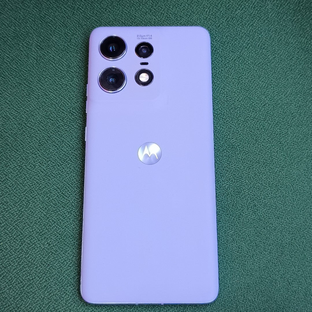 CELULAR MOTOROLA EDGE 50 PRO XT2403-2 (2024) 512 GB 12 GB RAM (SEMINUEVO)