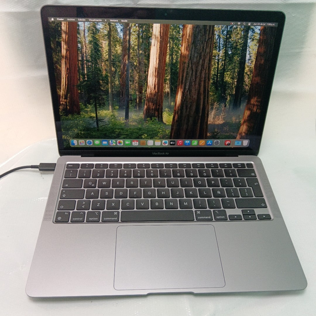 LAPTOP APPLE MACBOOK AIR 13" 2020 3.2 A2337 256 GB SSD 8 GB RAM (SEMINUEVO)