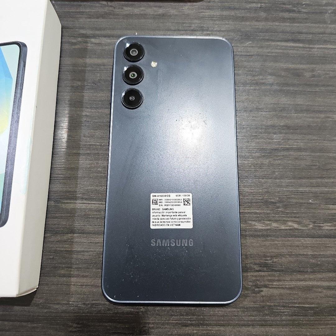 CELULAR SAMSUNG GALAXY A16 SM-A165M (2024) 128 GB 6 GB RAM (SEMINUEVO)