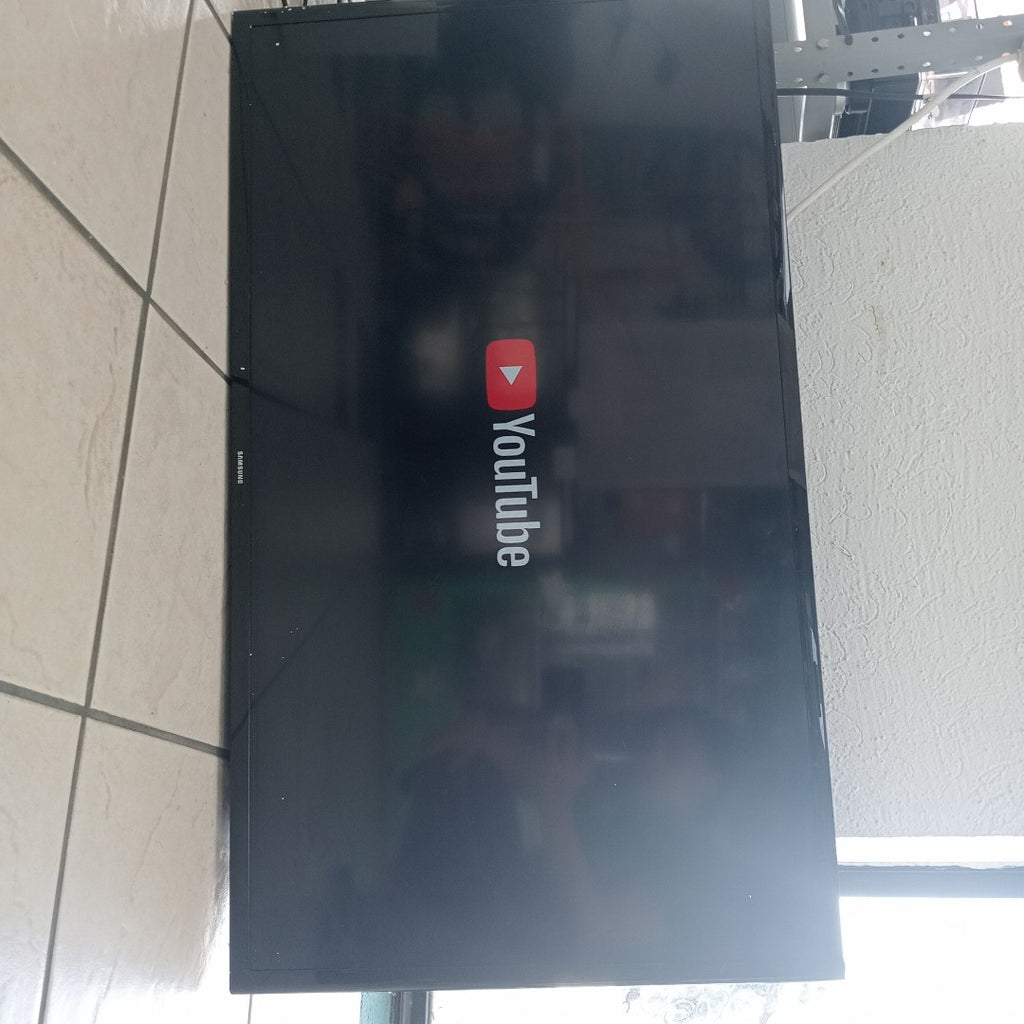 PANTALLA SAMSUNG UN40N5200AF (2024) 40" LED FULL HD (SEMINUEVO)