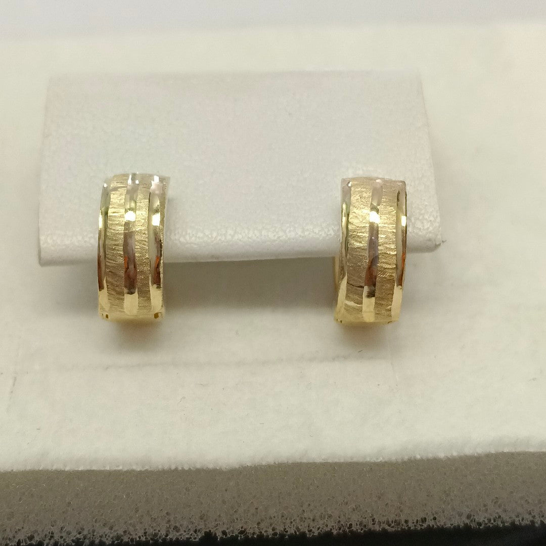 HUGGIES ORO 14K 1.4 (NUEVO)