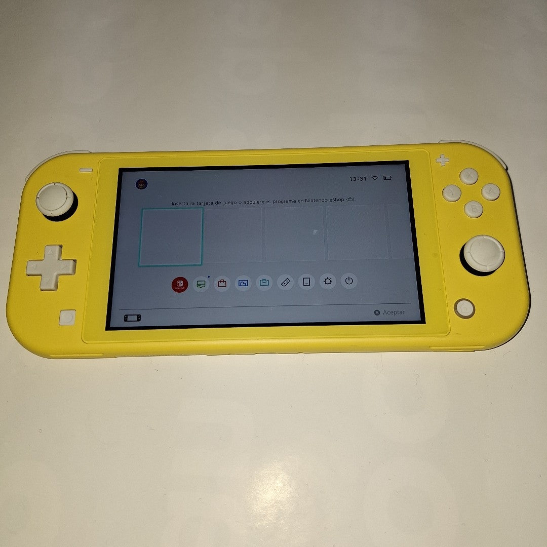CONSOLA DE VIDEOJUEGO NINTENDO SWITCH LITE 32 GB (SEMINUEVO)