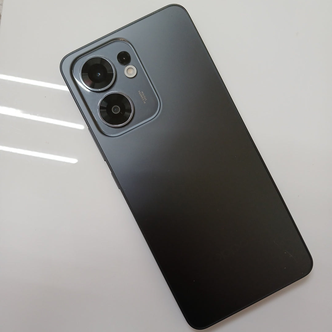 CELULAR OPPO  RENO 13F 5G CPH2699 (2025) 256 GB 12 GB RAM (SEMINUEVO)