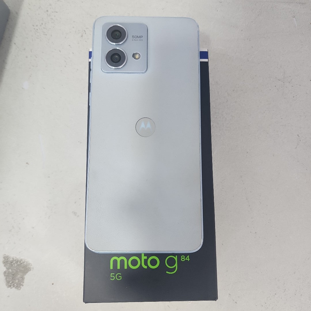 CELULAR MOTOROLA MOTO G84 XT2347-1 (2023) 256 GB 8 GB RAM (SEMINUEVO)
