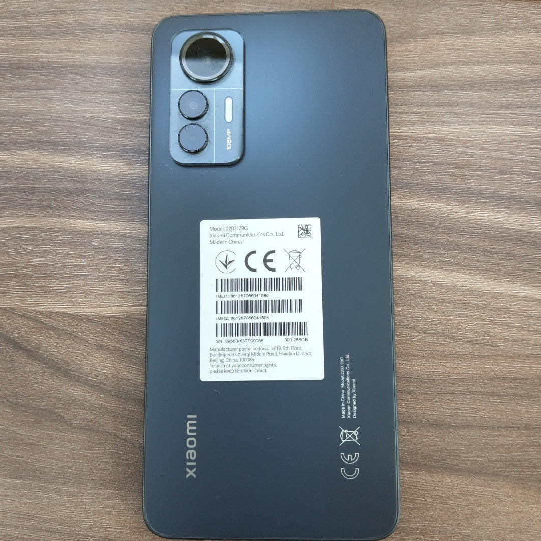 CELULAR XIAOMI 12 LITE 2203129G 256 GB 8 GB RAM (SEMINUEVO)