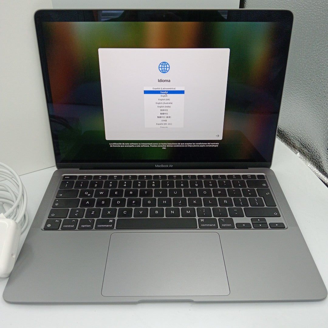LAPTOP APPLE MACBOOK AIR 13" 2020 3.2 A2337 256 GB SSD 8 GB RAM (SEMINUEVO)