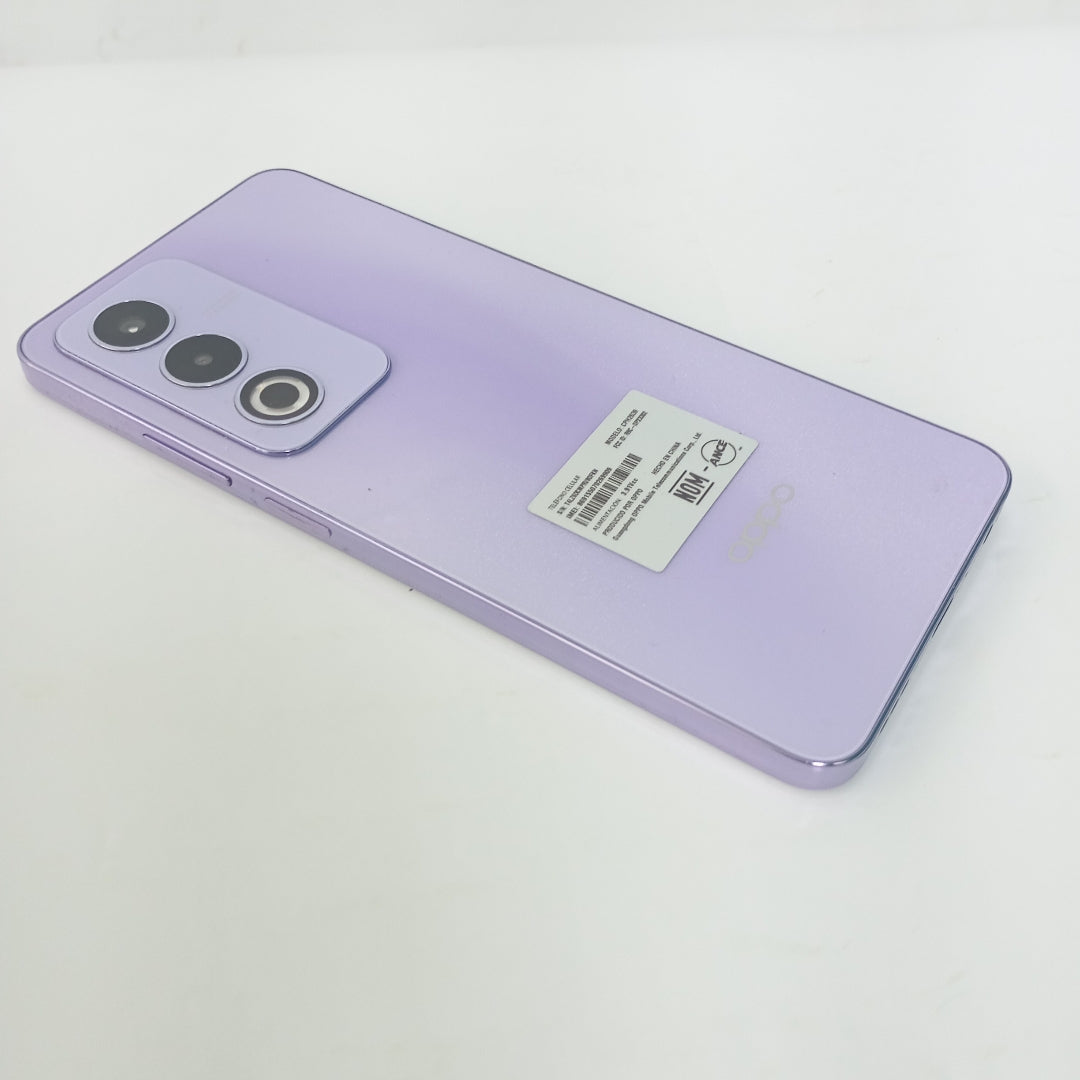 CELULAR OPPO  A80 5G CPH2639 (2024) 256 GB 8 GB RAM (SEMINUEVO)