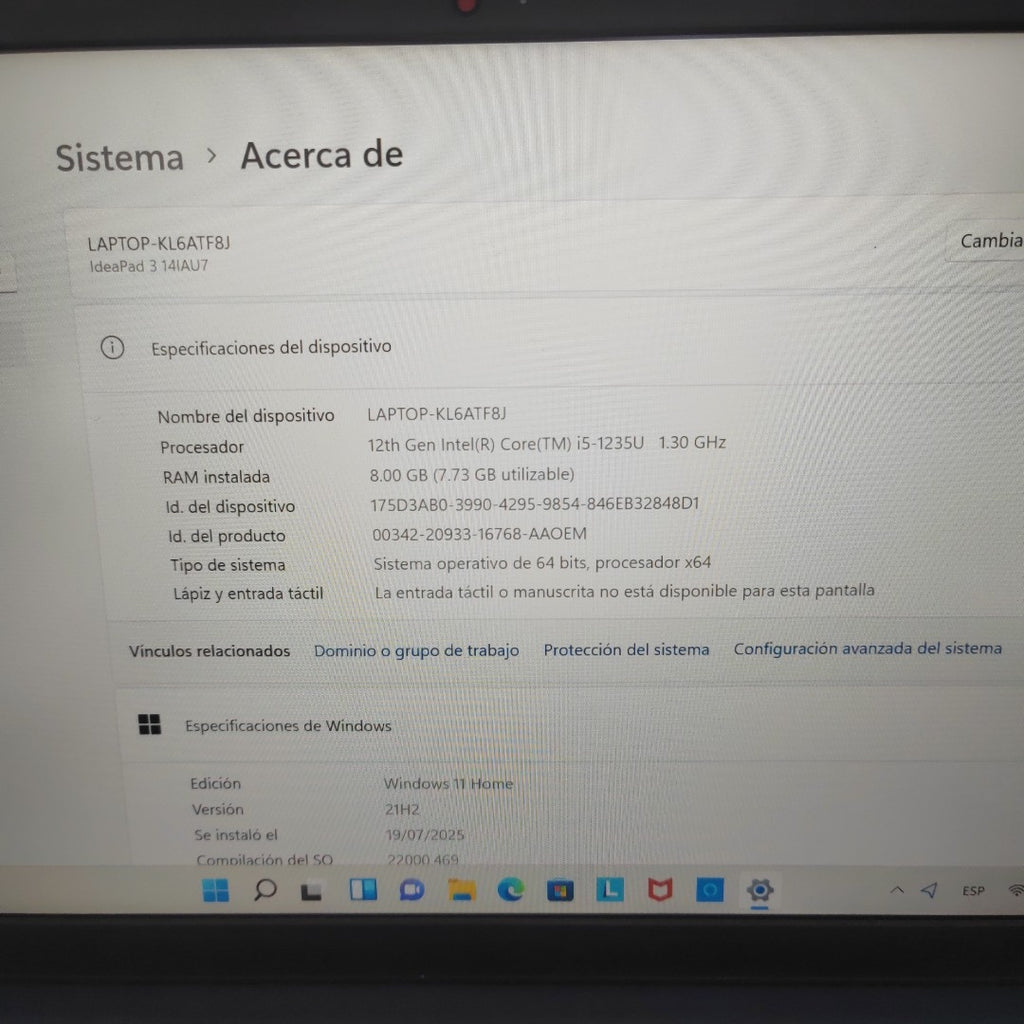 LAPTOP LENOVO IDEAPAD 3 14IAU7 (2022) 256 GB SSD 8 GB RAM (SEMINUEVO)
