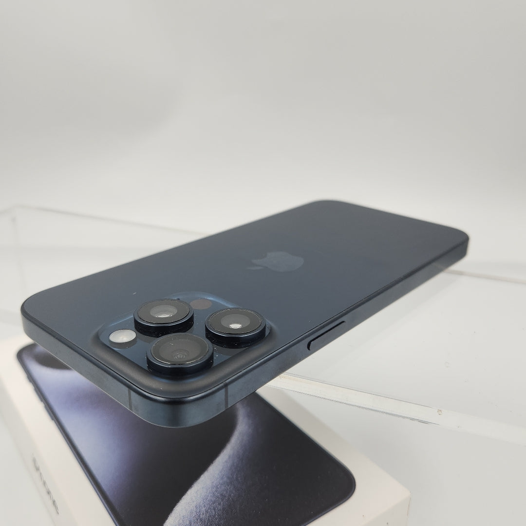 CELULAR APPLE IPHONE 15 PRO MAX A3105 (2023) 256 GB 8 GB RAM (SEMINUEVO)