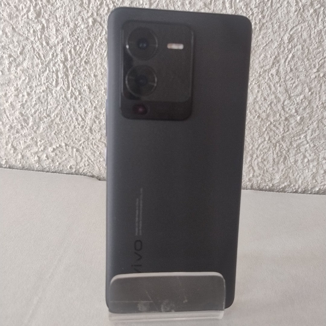 CELULAR VIVO V25 PRO V2158 256 GB 12 GB RAM (SEMINUEVO)