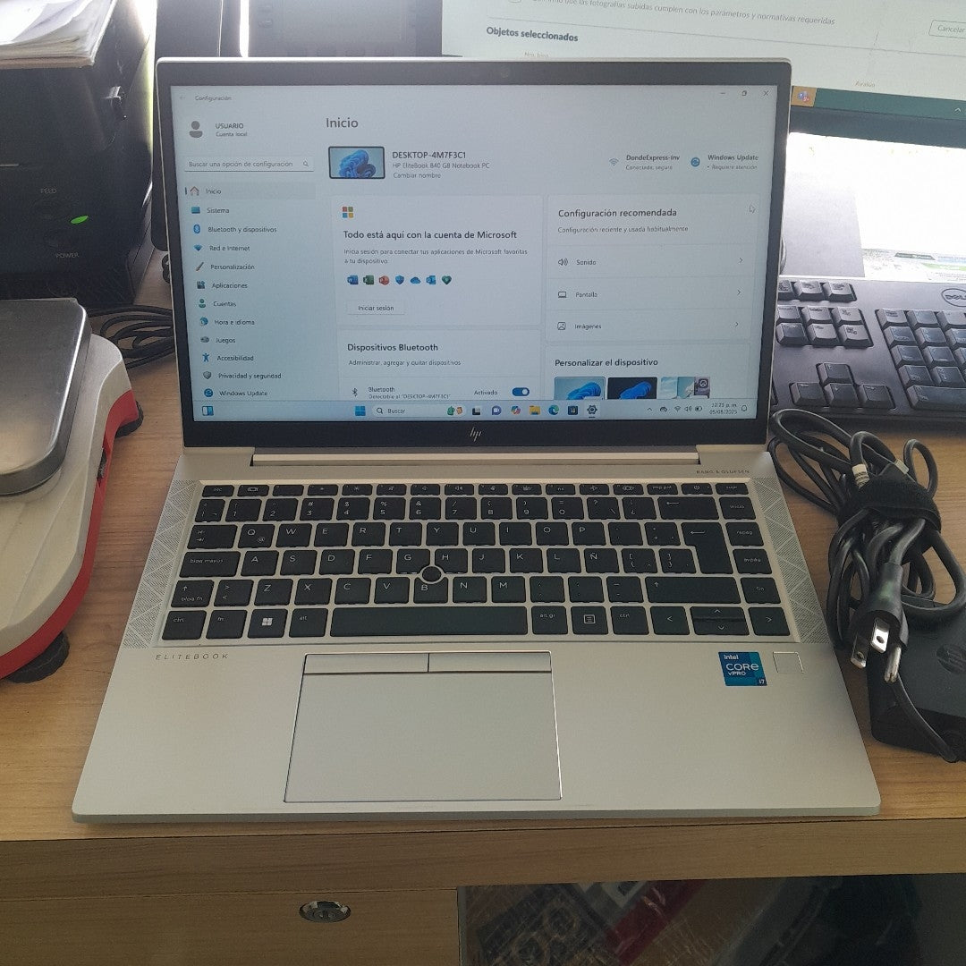 LAPTOP HP ELITEBOOK 840 G8 (2023) 256 GB SSD 16 GB RAM
