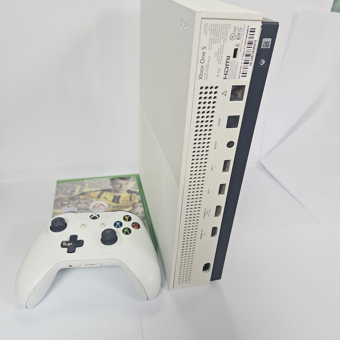 CONSOLA DE VIDEOJUEGO MICROSOFT XBOX ONE S 1 TB (SEMINUEVO)