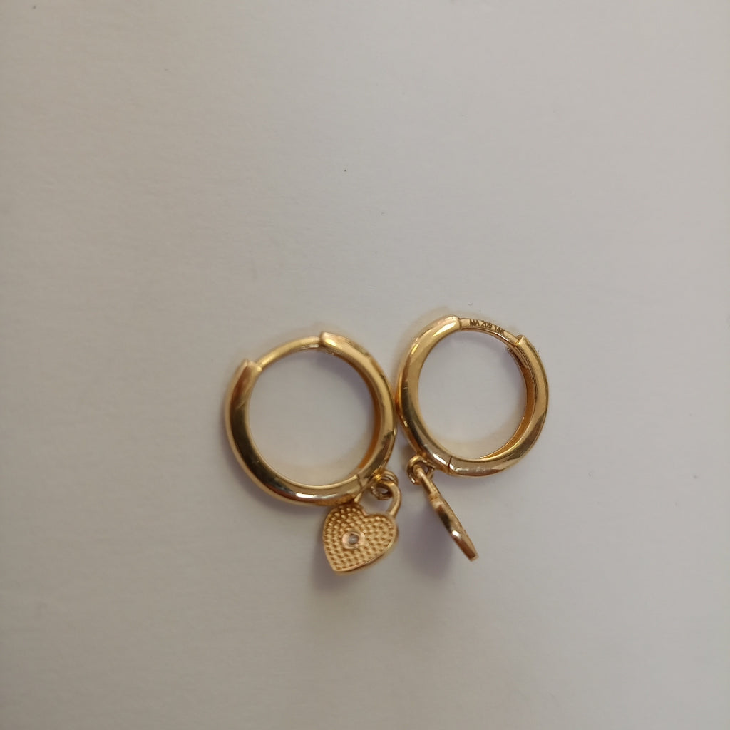 HUGGIES ORO 14K 1.8 (NUEVO)