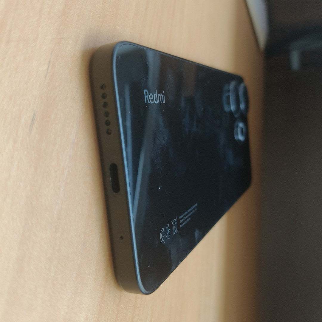 CELULAR XIAOMI REDMI 13 24049RN28L (2024) 256 GB 8 GB RAM (SEMINUEVO)