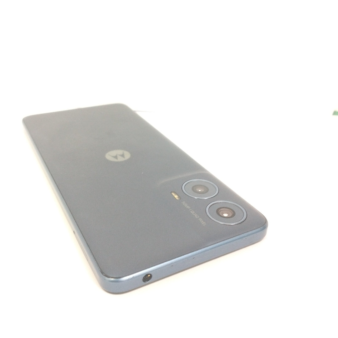 CELULAR MOTOROLA MOTO G24 POWER XT2425-1 (2024) 256 GB 8 GB RAM (SEMINUEVO)