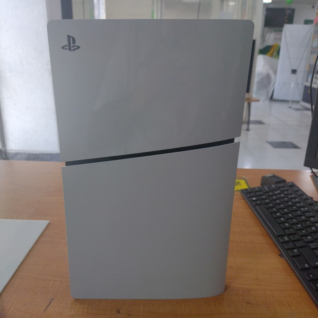 CONSOLA DE VIDEOJUEGO SONY PS5 SLIM DIGITAL 1 TB SSD (SEMINUEVO)