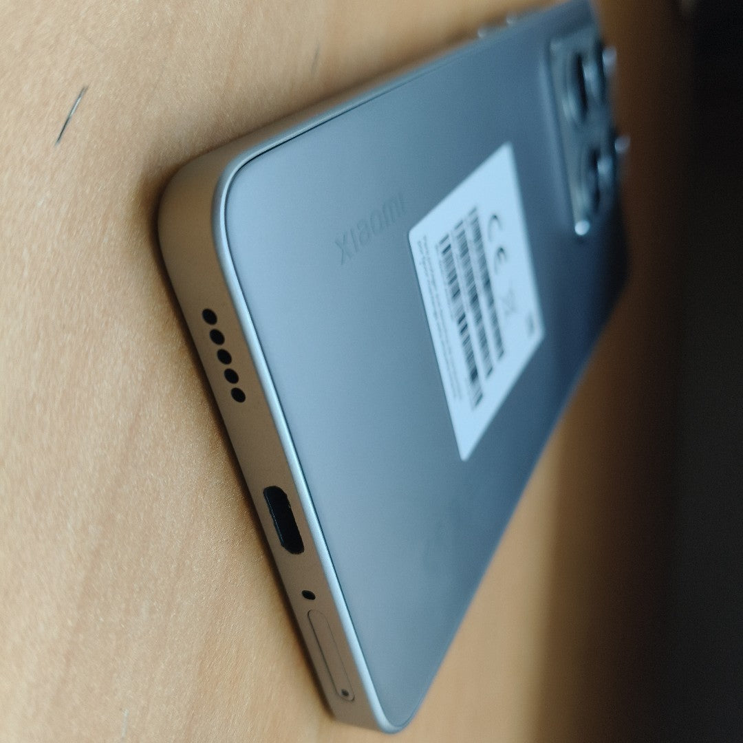CELULAR XIAOMI 14T 5G 2406APNFAG (2024) 512 GB 12 GB RAM (SEMINUEVO)