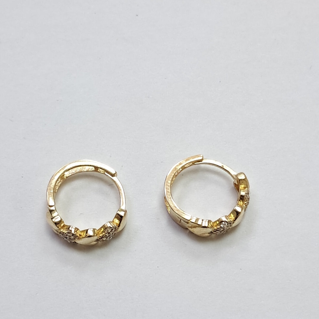 HUGGIES ORO 14K 2.7 (NUEVO)